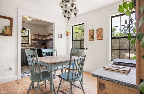 Wimberley House | Charming Cabin Retreat with Hot Tub & Pet-Friendly Options