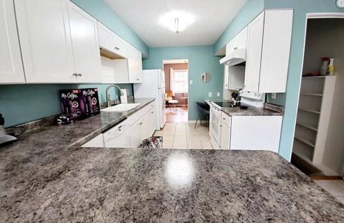 West Lafayette House | Charming 4Bd2Ba Cottage Near Purdue with Game Arcade!