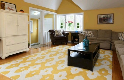 Millington House | Delightful Cottage with Spa, Hot Tub & Pet-Friendly Perks