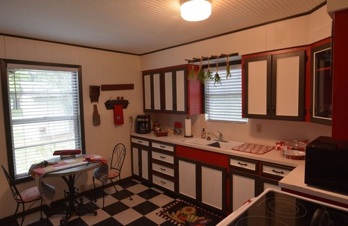 Blanco House | Charming Cozy Home Minutes from Blanco's Attractions