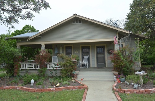 Blanco House | Charming Cozy Home Minutes from Blanco's Attractions