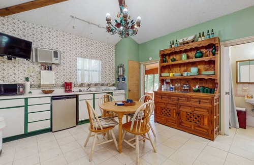 Ingram House | Cozy Dog-Friendly Cottage with Pool and Screened Porch
