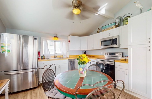 Port Orford House | Charming Nautical Retreat with Hot Tub and Ocean Views