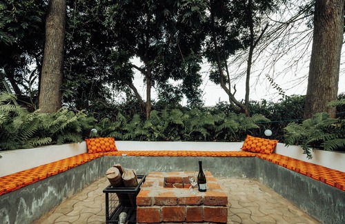 Arusha Cottage | Cozy Room with Shared Lounge and Kitchen in Ace Town