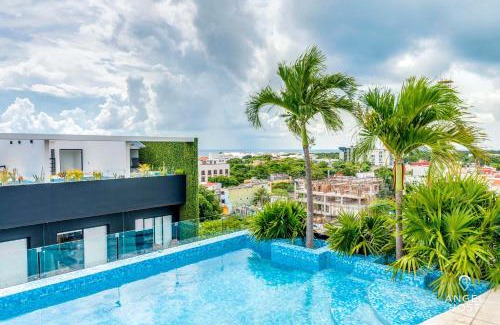 Centro House | Inviting Rooftop Pool & Fast WiFi Near 5th Ave - 4 Star Stay