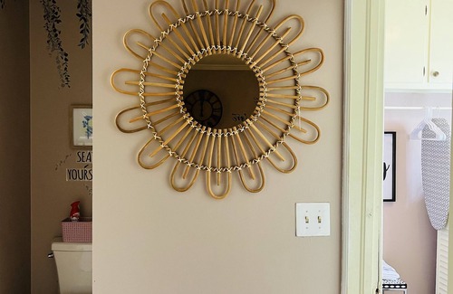 Waycross Apartment | Adorable Studio with electrical fireplace