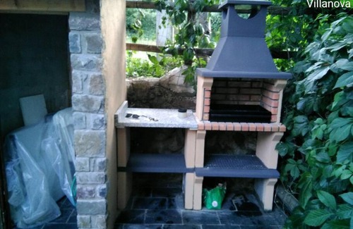 Villanova House | Pet-Friendly Retreat with Terrace, Parking & Bodega Access