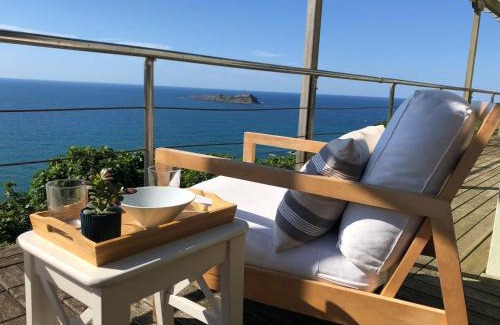 Ibarranguelua House | Scenic Coastal Retreat with Breathtaking Estuary Views