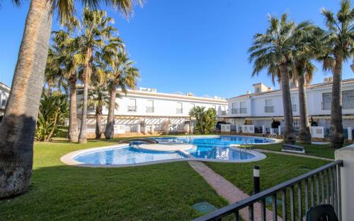 Alcossebre House | Family-Friendly Getaway at PALM BEACH 46 in Alcossebre