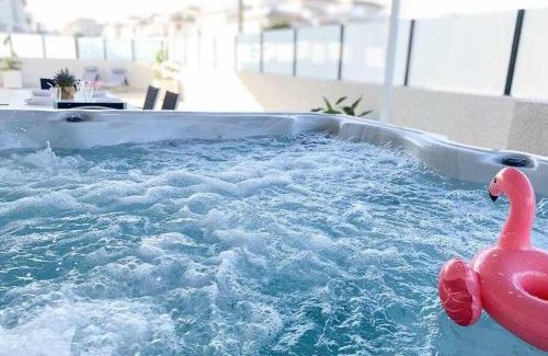 Orihuela Costa Apartment | Family-Friendly Retreat at Adosado Pink Ciñuelica