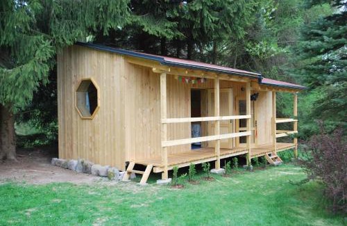 Adrspach House | Family-Friendly Adršpach U Meierů - Pet Welcoming Retreat