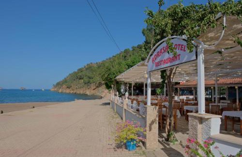 Adrasan Hotel | Adrasan Hotel: Pet-Friendly Retreat with Private Beach Access