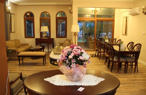 Adrasan Bed & Breakfast | Relax at Adrasan La Casita Boutique Hotel with Pool & Dining