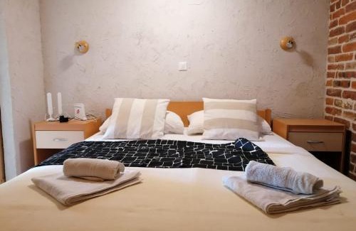 Razanac Villa | Adri Hotel: Oceanfront Retreat with Perfect 10 Rating