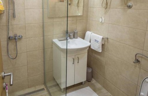 Trn House | Experience Adria Centar Koćuša - Deluxe Double Room Escape
