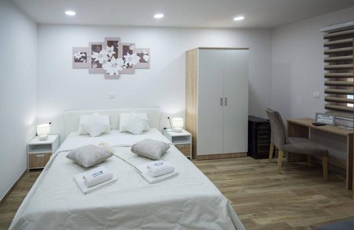Trn House | Experience Adria Centar Koćuša - Deluxe Double Room Escape