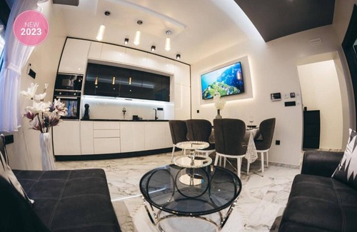 Trn Apartment | Adria Centar Koćuša - Family-Friendly Apartment with Pool