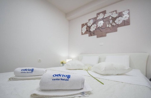 Trn House | Relax at Adria Centar Koćuša - Pool View Double Room