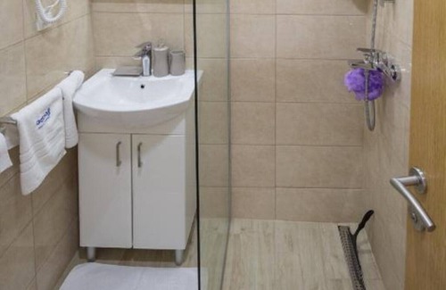 Trn House | Relaxing Experience at Adria Centar Koćuša - Pool View Room
