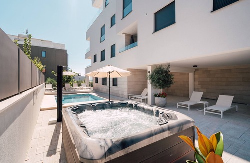 Zadar Apartment | Adria Concept Suites: Ocean View & Spa Retreat Awaits