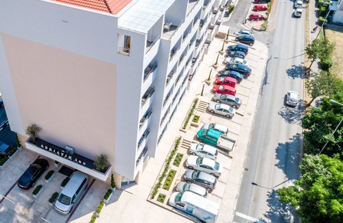 Rozino Apartment | Premier Adriatik Budva Apartments with Ocean Views