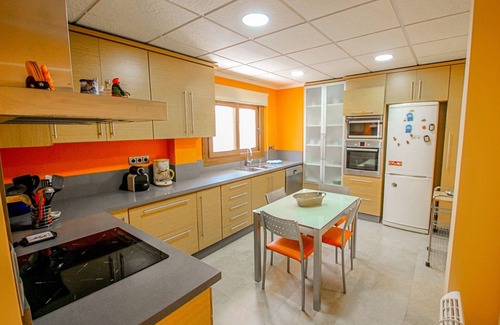 Aduanas Apartment | Relaxing Aduport Apartment Steps from Javea Beach
