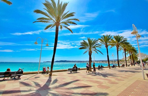 Aduanas Apartment | Relaxing Aduport Apartment Steps from Javea Beach