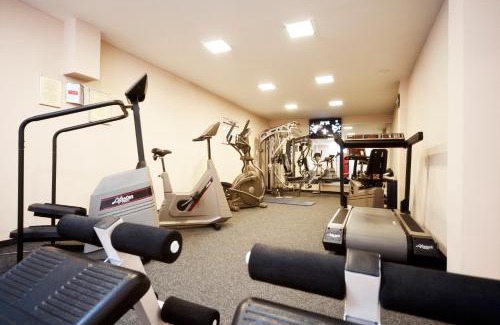 Mitte Hotel | Pet-Friendly Advantage Appartements Hotel with Hot Tub Amenities