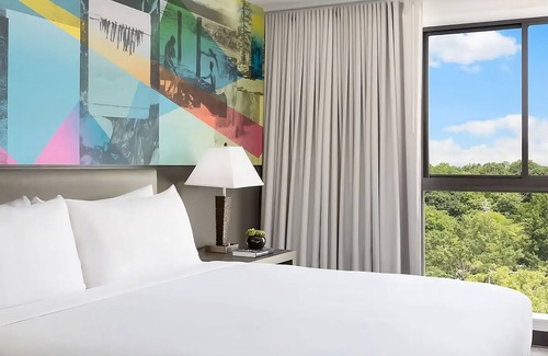 Lower Allston House | Exciting Getaway! Modern Units Steps from Attractions