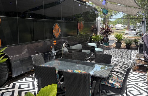 Clermont Villa | Unique Pet-Friendly Stay at The Jitney with Ocean View