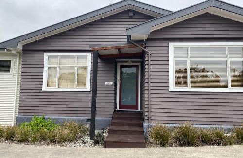 Takaka Bed & Breakfast | Perfect Adventure B&B with Hot Tub and Breakfast Included