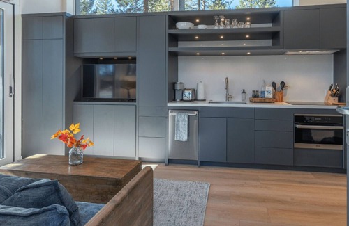 Truckee Cabin | Adventure Cabin 35 - Luxurious Adventure Cabin