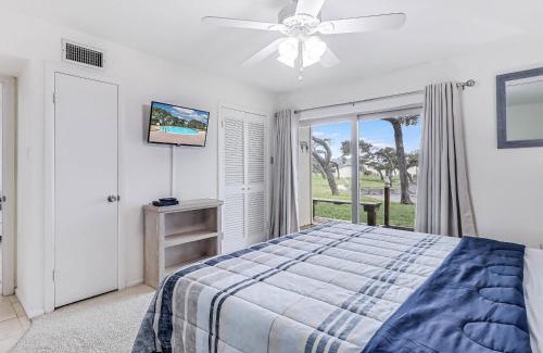Sailhouse Apartment | Adventure House: Perfect for Family Getaways & Fun