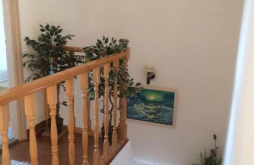 Balatonfuzfo House | Guest Rated 9/10: Family-Friendly Stay at Ady Endre 9.A