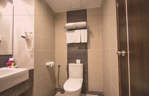 Kuah Hotel | Explore Adya Hotel Langkawi: Family-Friendly with Pool