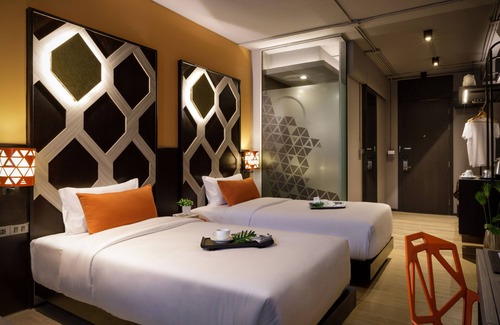 Nong Pa Khrang Hotel | Tranquil Ae Lana Chiang Mai Hotel with Pool and Dining