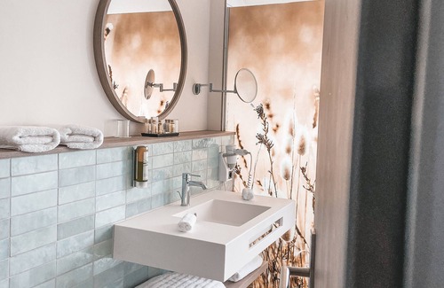 Trent Hotel | Experience Aedenlife Hotel & Resort Rügen with Pool & Spa