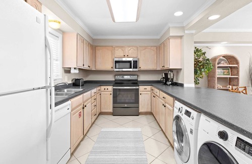 Holiday Isle Condo | Aegean 220 - Gulf front - stunning Gulf views