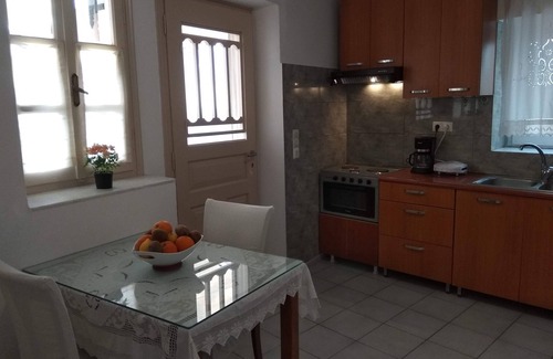 Naxos House | Discover Aegean Window: Traditional House in Galanado