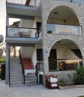 Vourvourou Apartment | Pet-Friendly Aegialis Apartments with Oceanfront Views