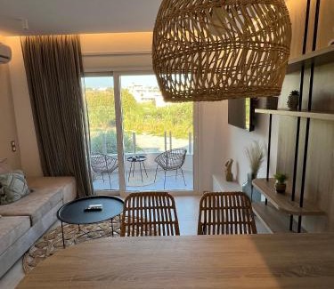 Makry Gialos Apartment | Highly Rated Aelia Apartments with Breakfast & Accessibility