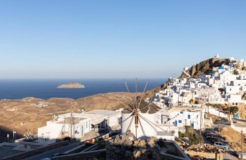 Serifos House | Discover Aelia House Serifos: Family-Friendly Getaway