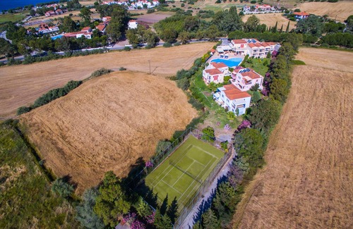 Skala Kallonis Apartment | Experience Relaxation at Aeolian Gaea Hotel - 4 Star Retreat