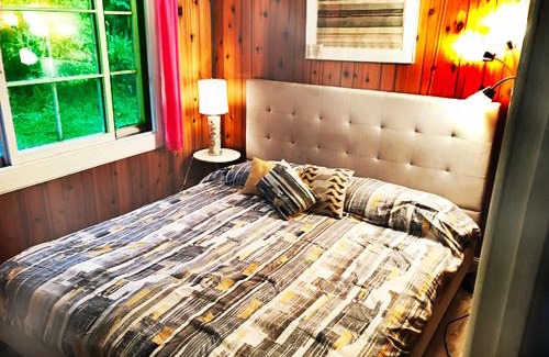 Kalaoa House | Discover Aeolian Ranch Guest House with a Fully Equipped Kitchen