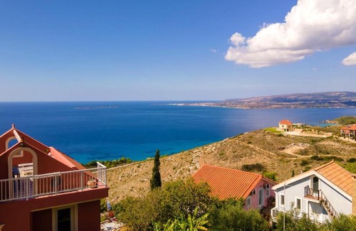 Khelmata Apartment | Top-Rated Aeolos Studios in Beautiful Kefalonia