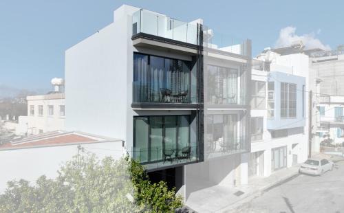 Old Town House | Prime Aeon Residences: Family-Friendly in Paphos