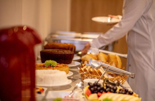 Lauro de Freitas Hotel | Family-Friendly Aero Hotel Salvador with Top Amenities