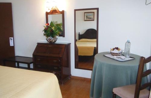 Praia de Faro Hotel | Relax at Aeromar Beach Hotel with Oceanfront Views