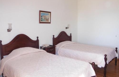 Praia de Faro Hotel | Relax at Aeromar Beach Hotel with Oceanfront Views