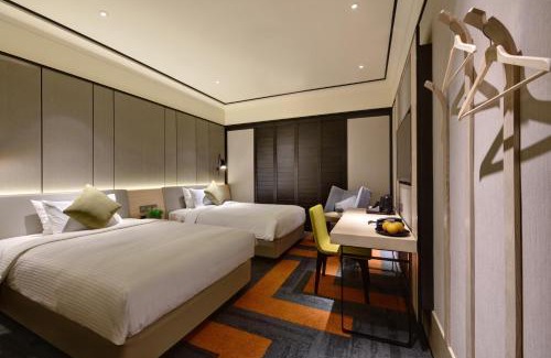 Changi Hotel | Convenient Aerotel Singapore - Ideal Transit Hotel with Pool
